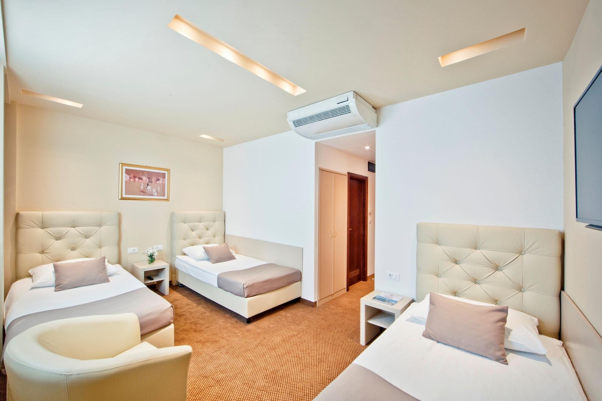 Hotel Central Zagreb Exterior photo